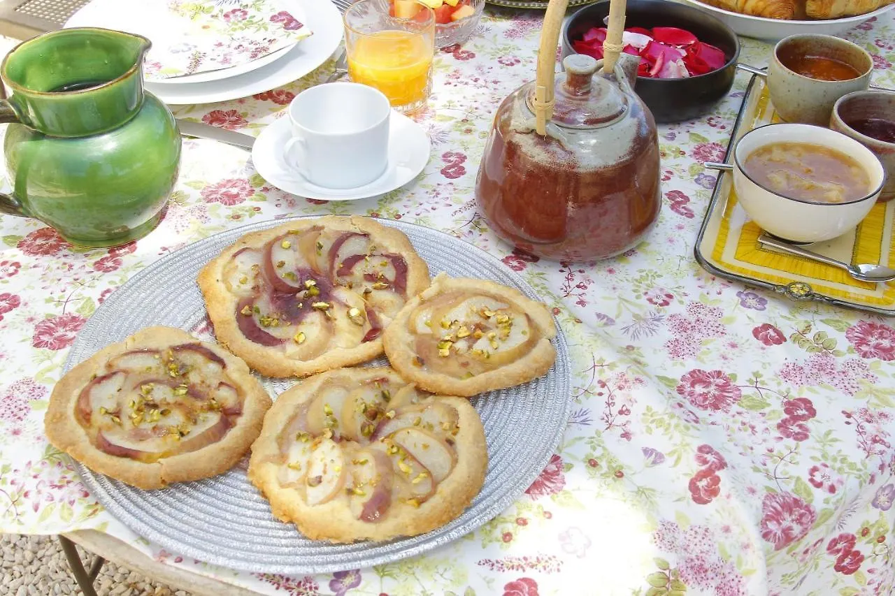 Les Pierres Lotoises - Chambre Dhotes Le Pigeonnier Reilhaguet Couette-café