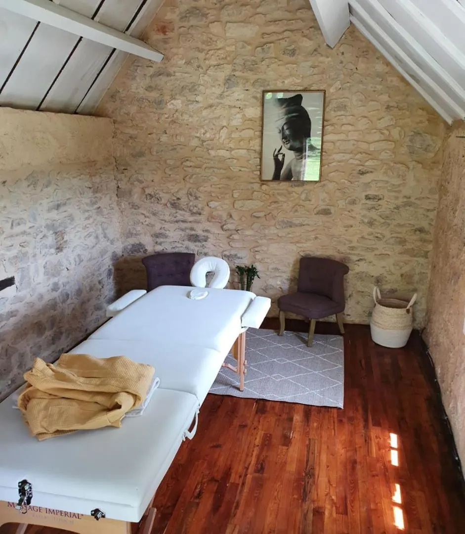 Les Pierres Lotoises - Chambre Dhotes Le Pigeonnier Reilhaguet 0*,